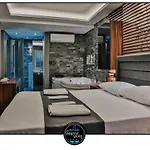 Bed & Breakfast Marin Butik Çeşme