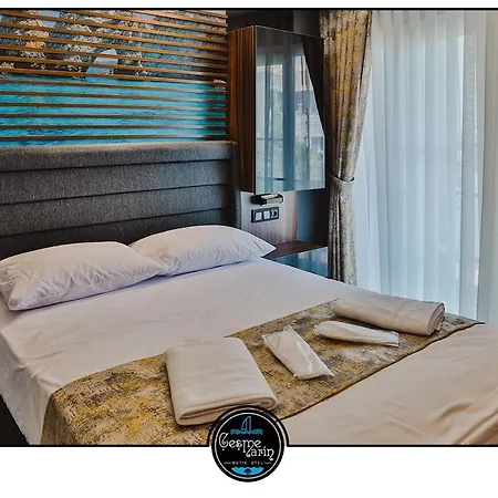 체쉬메 마린 부티크 오텔 B&B 3*