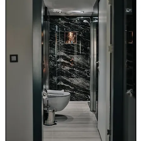 B&B Marin Butik Çeşme