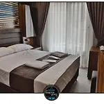 Marin Butik Couette-café Çeşme